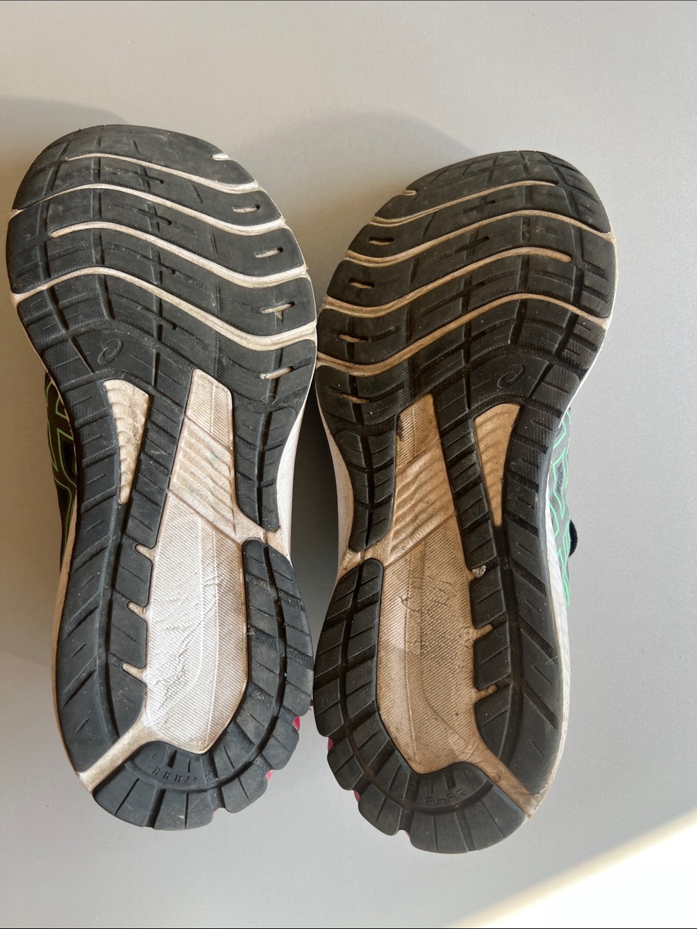 Asics Shoe Bundle - Picture 15 of 15